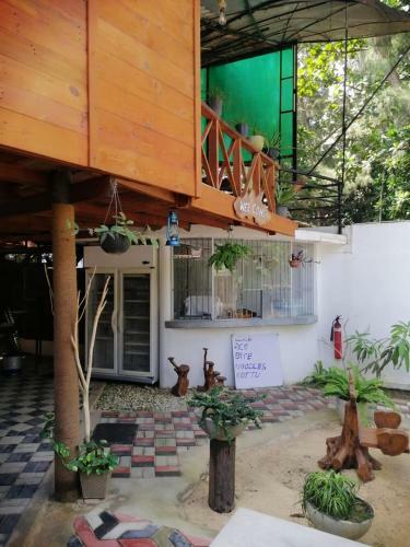 Nimsara Hostel
