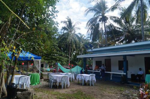 Hostal Camiguin Viajeros House Rental