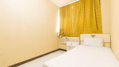 Hotel Cristian Jay Dormitory