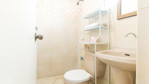 Hotel Cristian Jay Dormitory