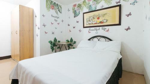Hotel Cristian Jay Dormitory