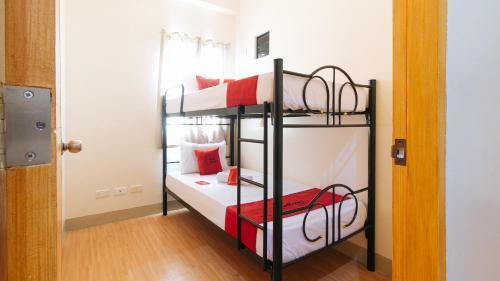 Hotel Reddoorz @ G Travel Lodge