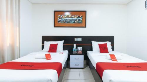 Hotel Reddoorz @ G Travel Lodge