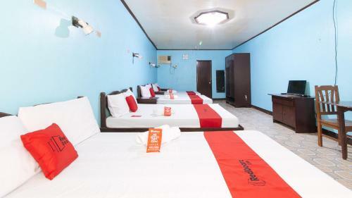 Hotel Reddoorz @ G Travel Lodge