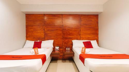 Hotel Reddoorz @ G Travel Lodge