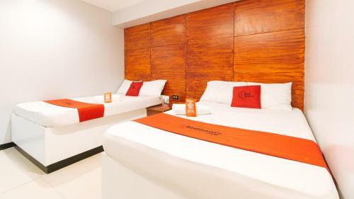 Hotel Reddoorz @ G Travel Lodge