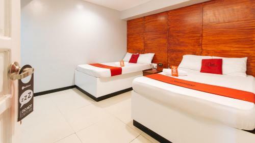 Hotel Reddoorz @ G Travel Lodge