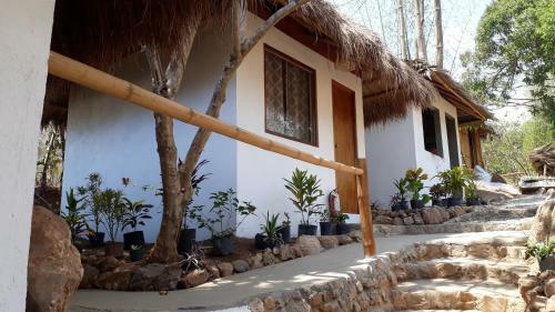 Hotel Pirates Diving Resort Coron