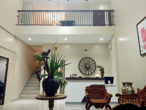 B&s Orchids Suites Hotel