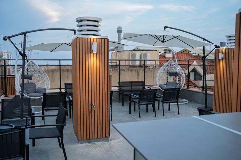 Mefolinkel Hotel