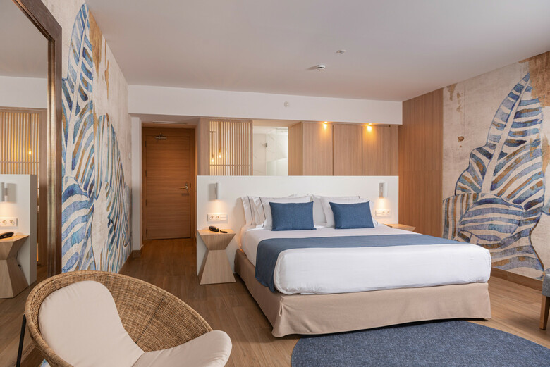 Hotel Azure