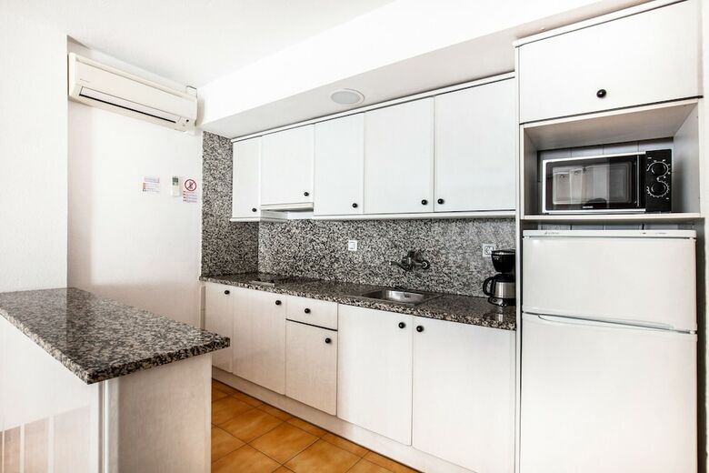 Apartamentos Pal Beach