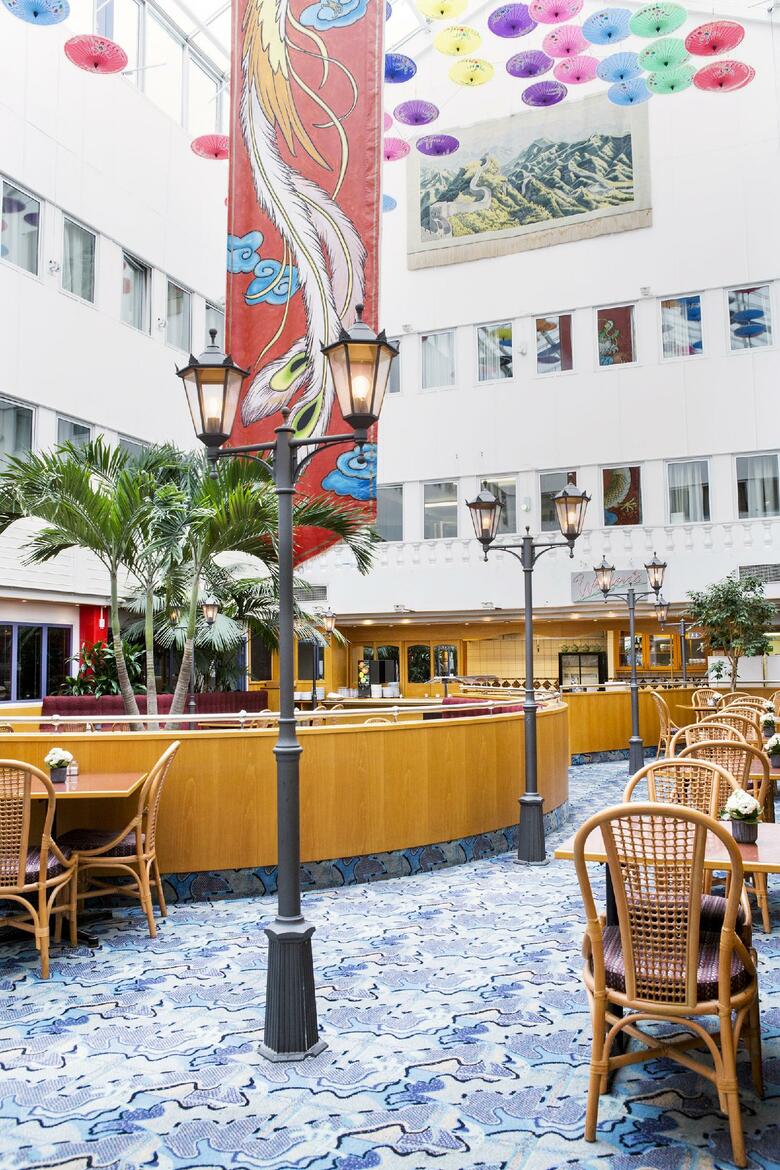 Hotel New World