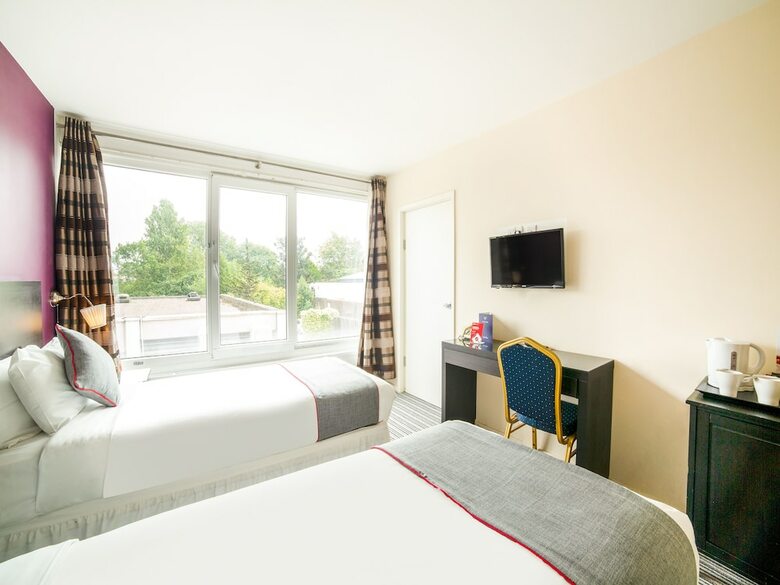 Chiltern Hotel, Luton Airport