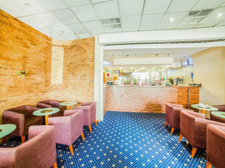 Chiltern Hotel, Luton Airport