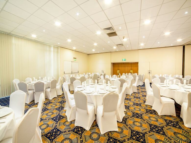Chiltern Hotel, Luton Airport