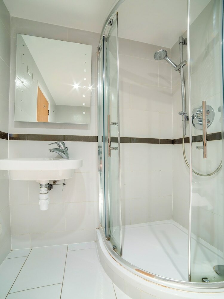 Chiltern Hotel, Luton Airport