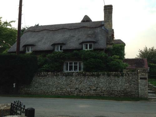 Posada The Crown Inn, Kemerton