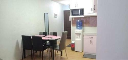 Aparthotel One Oasis By Alec, 3mins Walk Sm Mall,free Pool+wifi