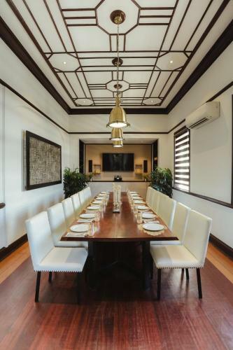 The Bourke Hotel