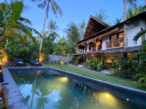 Hostal Katmon House