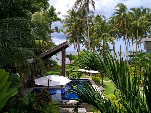 Hotel Daluyong Beach Resort