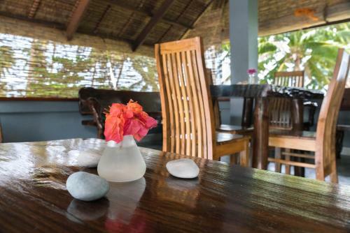 Hotel Daluyong Beach Resort