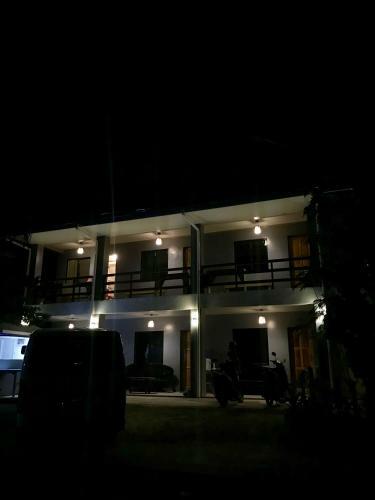 Hostal Ohana Guesthouse