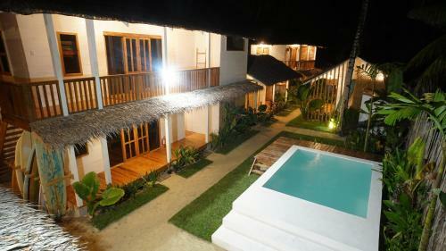 Albergue Single Fin Siargao