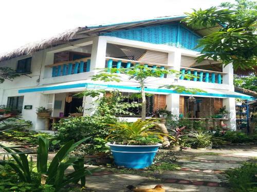 Hotel Half Moon Village And Beach House