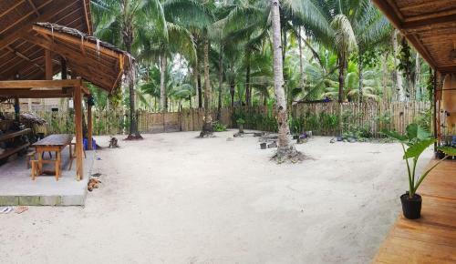 Amigos Siargao