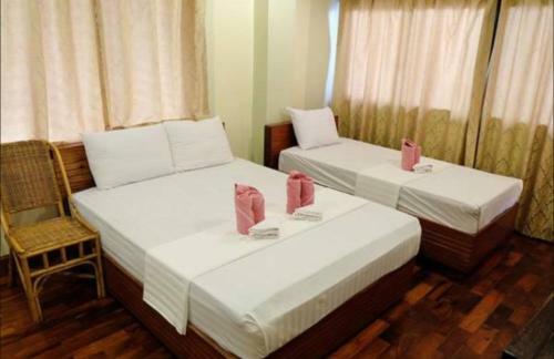 El Nido Beach Hotel