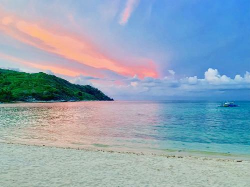 Moon Beach Villas El Nido