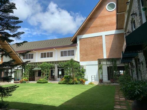 Sola Hotel