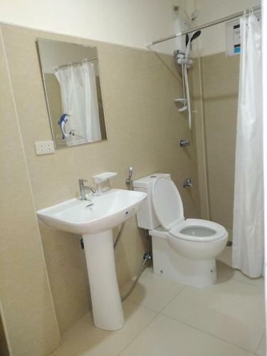 Hotel Thirdys Tourist Inn