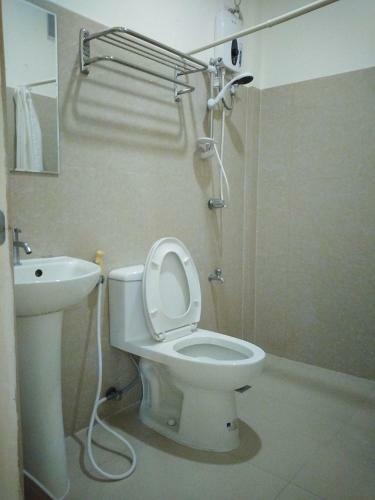 Hotel Thirdys Tourist Inn
