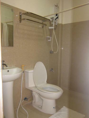 Hotel Thirdys Tourist Inn