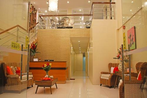 Hotel Thirdys Tourist Inn