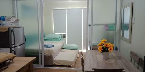 Apartamento Mitch L Guesthouse Studio Units