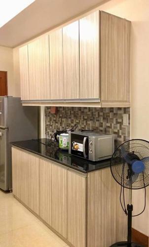 Transient House In Mactan With Van For Rent