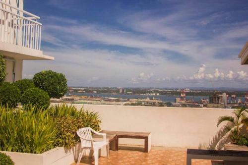 Mabolo Garden Flats Apartment