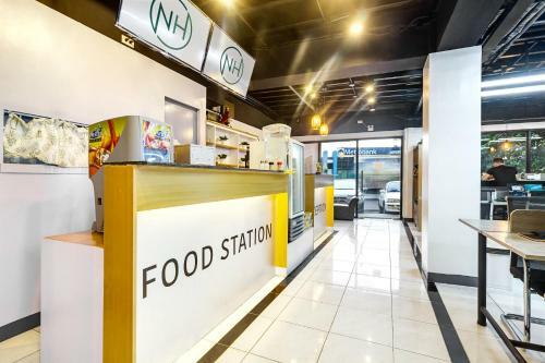 Nomad's Hub - Best Value Co-living Hostel