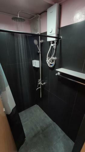 Nomad's Hub - Best Value Co-living Hostel