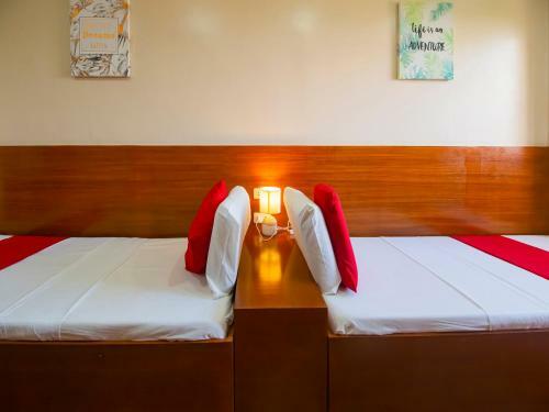 Hotel Vaccinated Staff - Oyo 832 The Teepee Place Hostel & Residence Inn