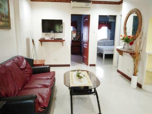 J&h Apartment
