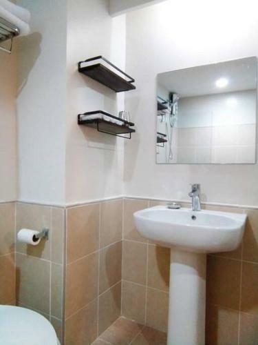 Apartamento Persimmon Studios: 16th Floor Unit: Self Check-in
