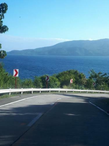 Anilao Port Transient House