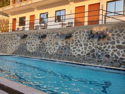 Hotel Raya Del Sol Dive Resort