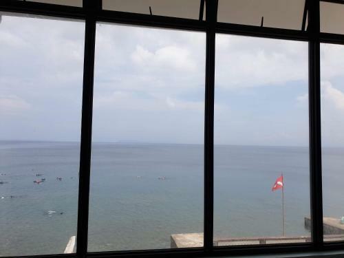 Hotel Raya Del Sol Dive Resort