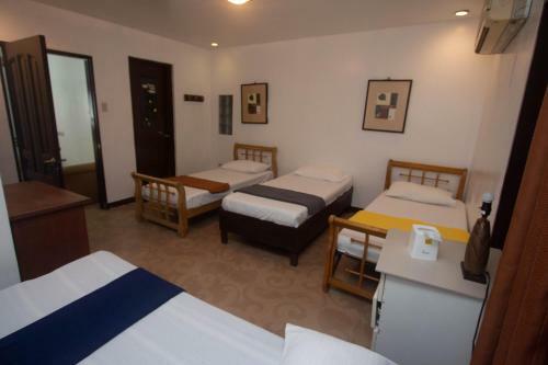 Hotel Raya Del Sol Dive Resort